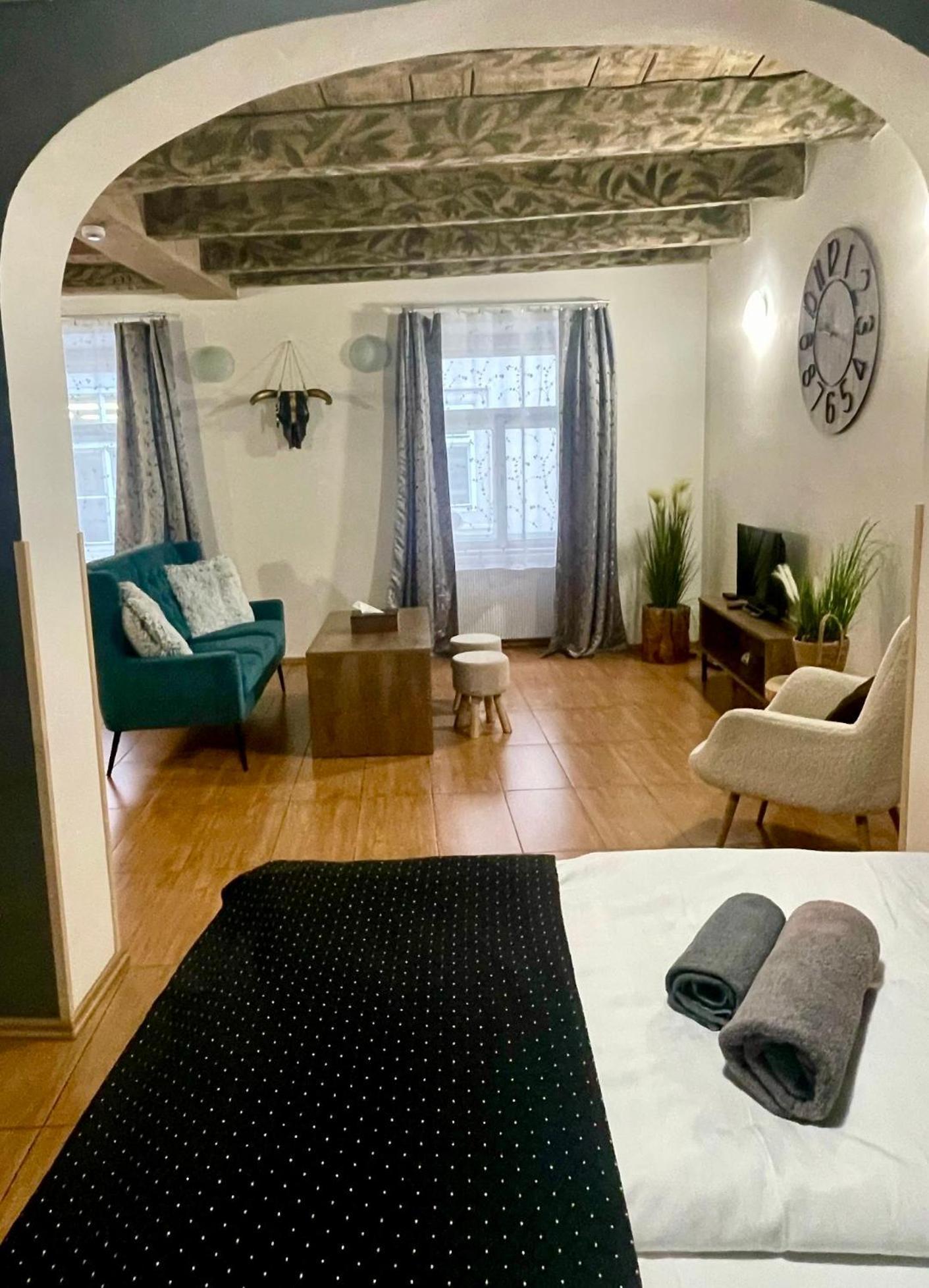 Apartamento U Zeleného jalovce Praga Exterior foto